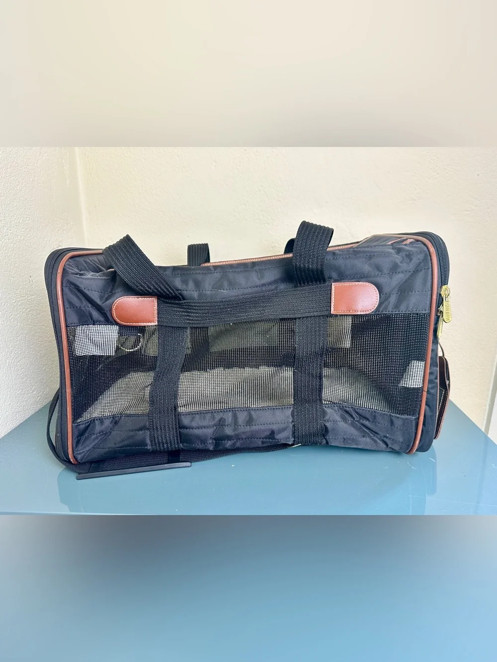 Sherpa Original Deluxe Pet Carrier Medium 22 Soft Side Dog Cat Travel Bag Black